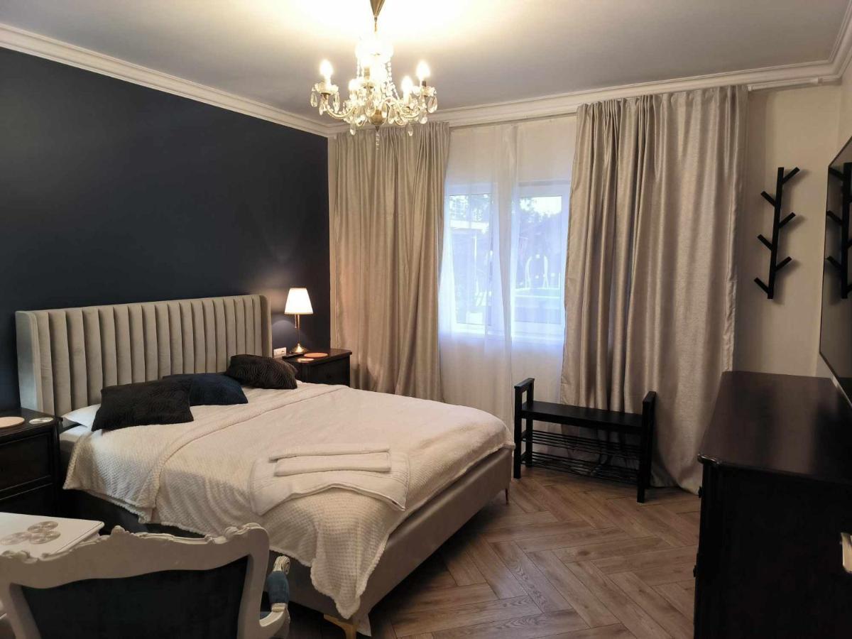 Luxury Airport Retreat Apartamento Cluj-Napoca Exterior foto